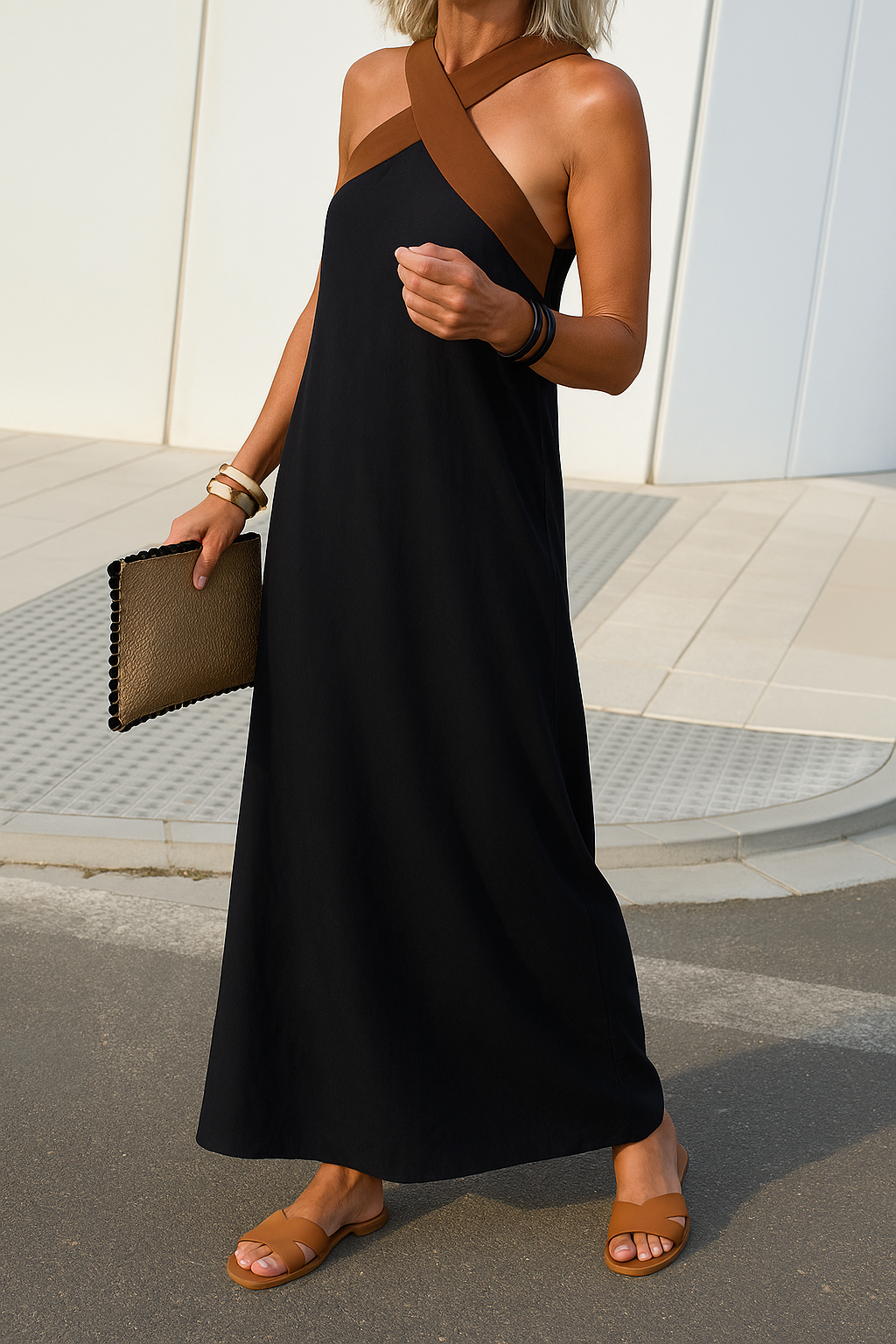 Abito elegante con scollo incrociato