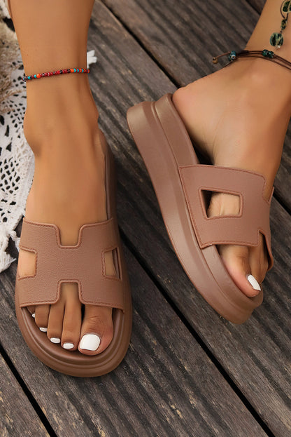 Sandali estivi leggeri con stile e comfort
